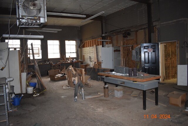 More Photos Of 55 W 1st St S, Fulton Warehouse For Sale