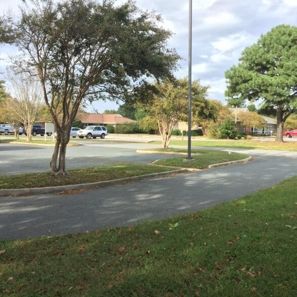 More Photos Of 9506 Hospital Ave, Nassawadox Medical For Sale