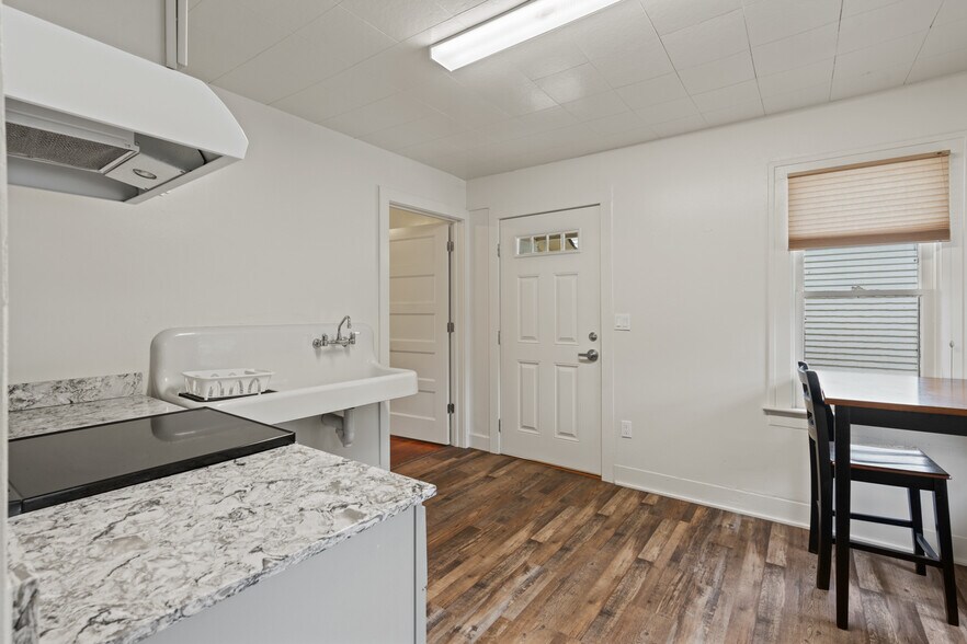 More Photos Of 660 N State St, Ukiah Medical For Sale