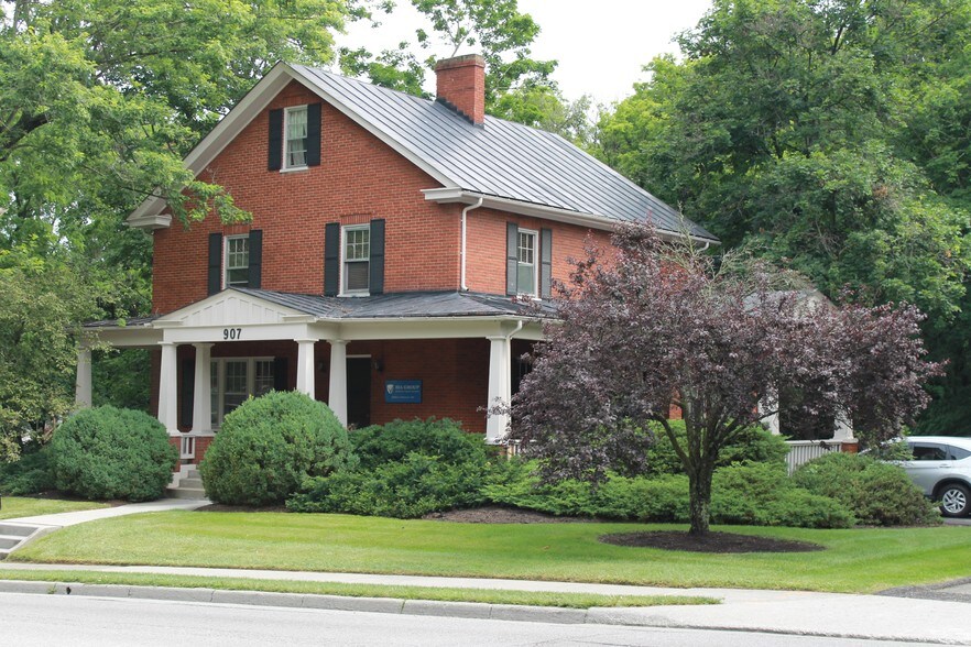 More Photos Of 907 S Main St, Blacksburg Office Residential For Lease