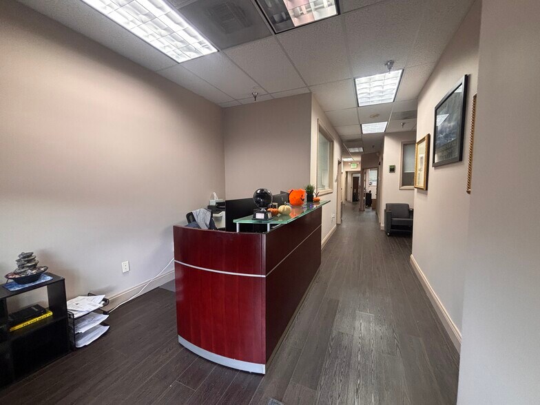 More Photos Of 8227 Cloverleaf Dr, Millersville Light Manufacturing For Sale