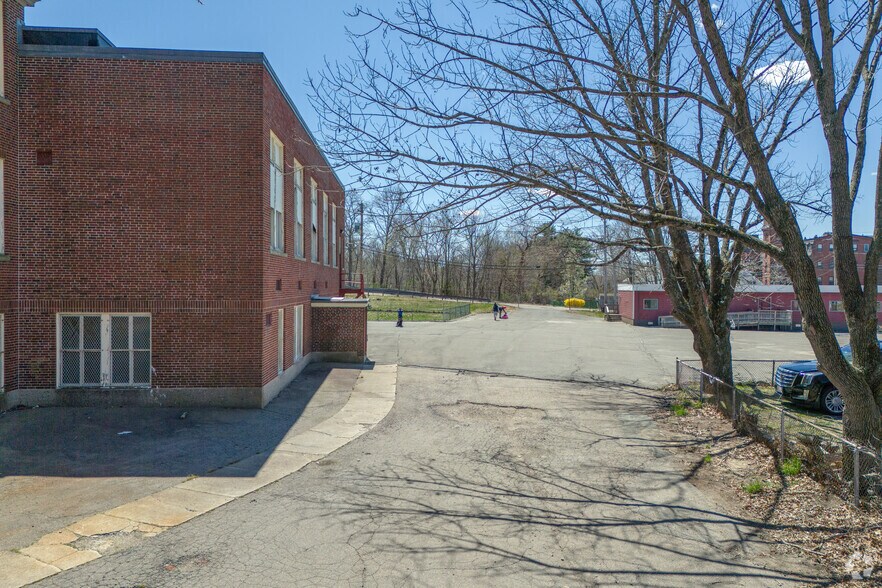 More Photos Of 1125 S Main St, Attleboro Schools For Sale