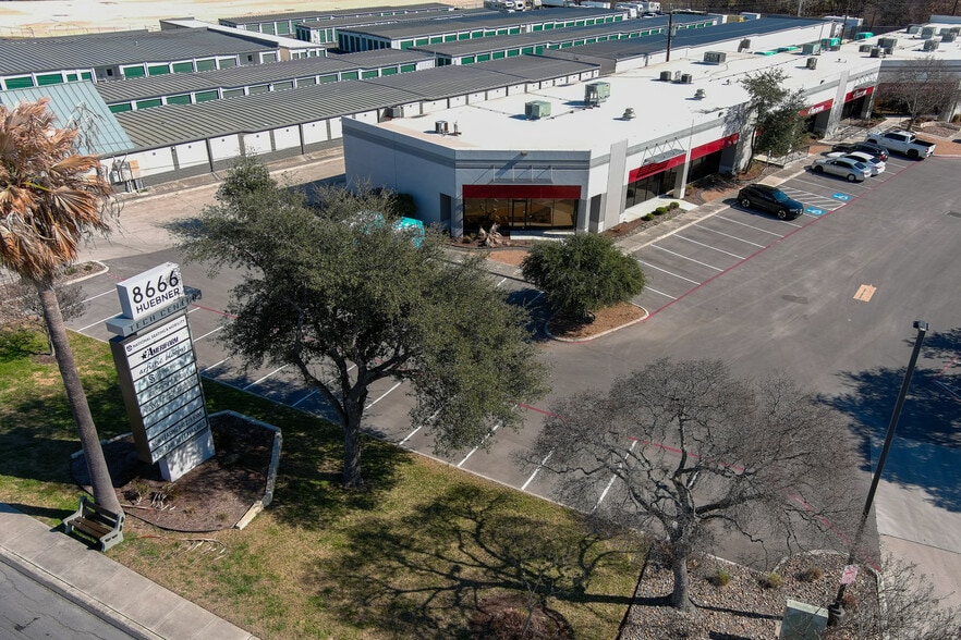 More Photos Of 8666 Huebner Rd, San Antonio Research And Development For Lease
