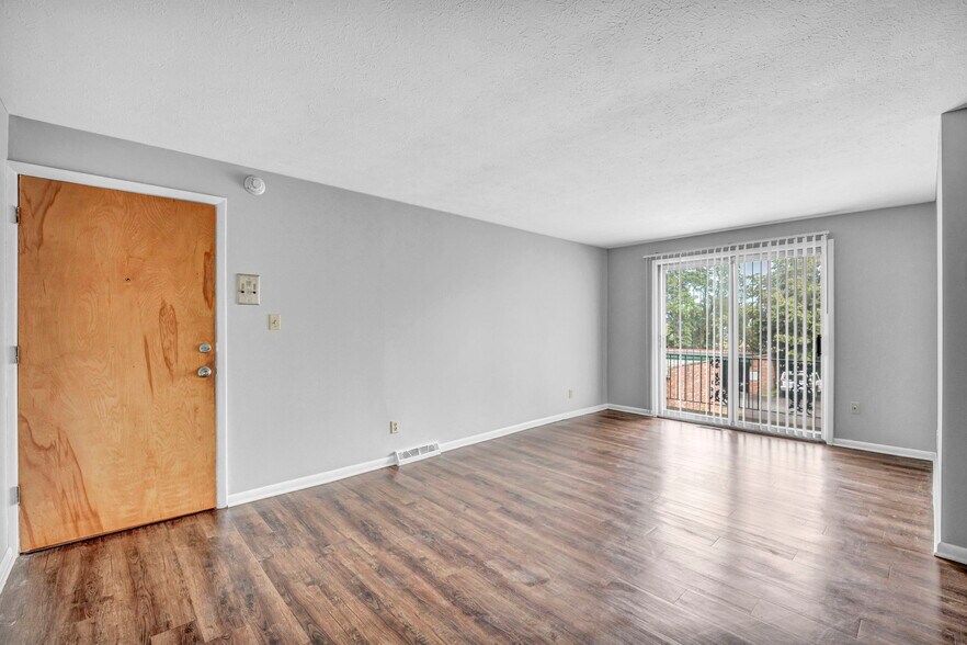 More Photos Of 818-850 S Green Rd, South Euclid Apartments For Sale