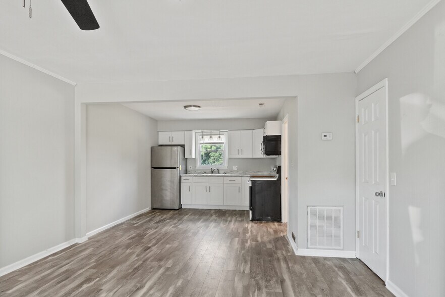 More Photos Of 2000 Old Tullahoma Rd, Winchester Apartments For Sale