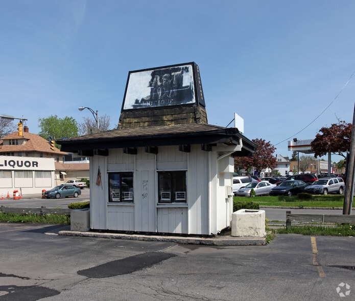 More Photos Of 1004-1022 Culver Rd, Rochester Unknown For Lease