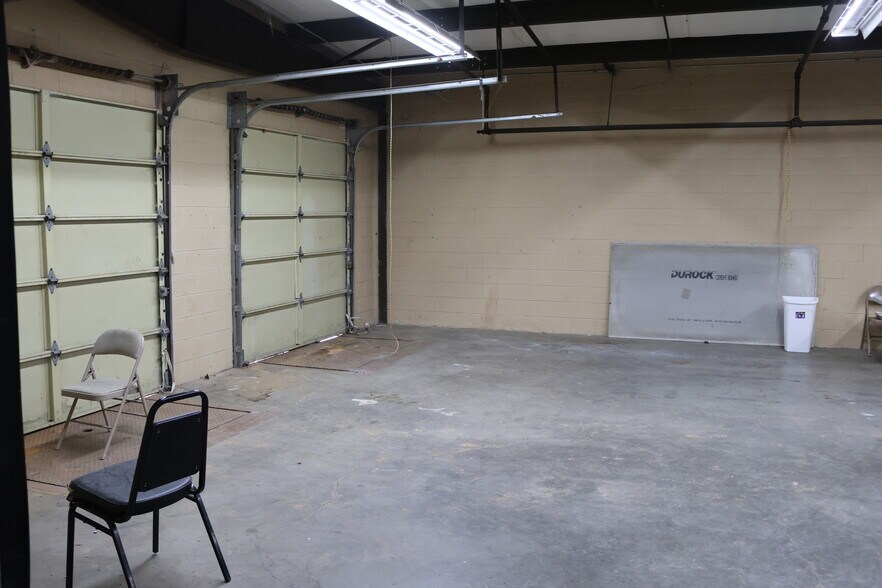 More Photos Of 225 Clover Ave, Comer Religious Facility For Sale