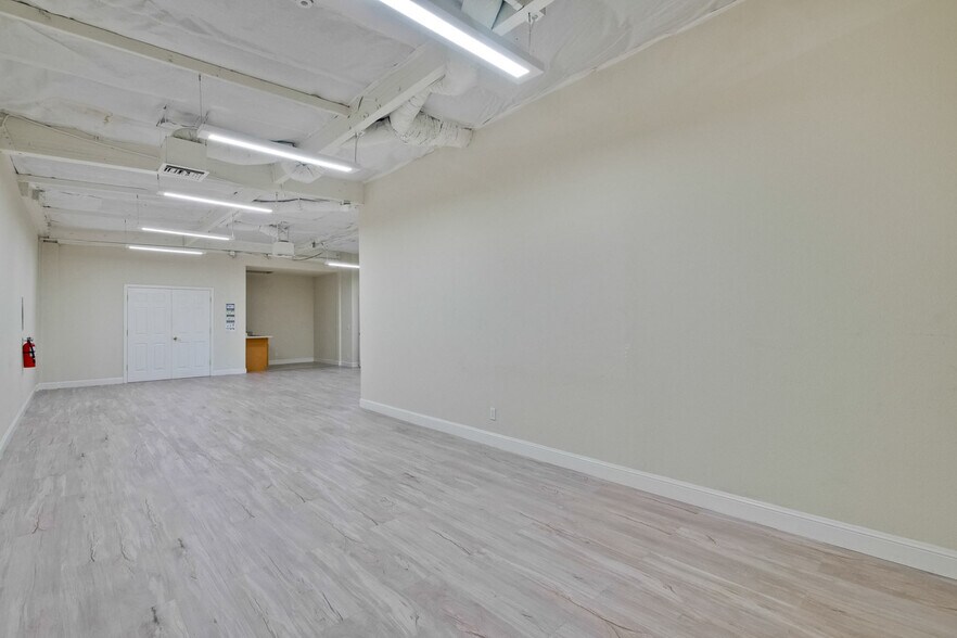 More Photos Of 853 Brown Rd, Fremont Research And Development For Lease