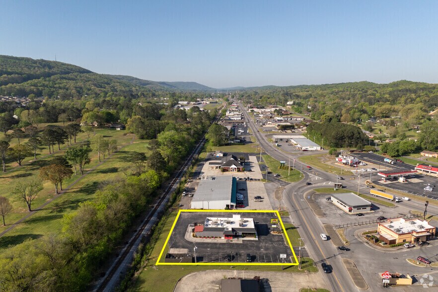 More Photos Of 2609 Gault Ave, Fort Payne Fast Food For Sale