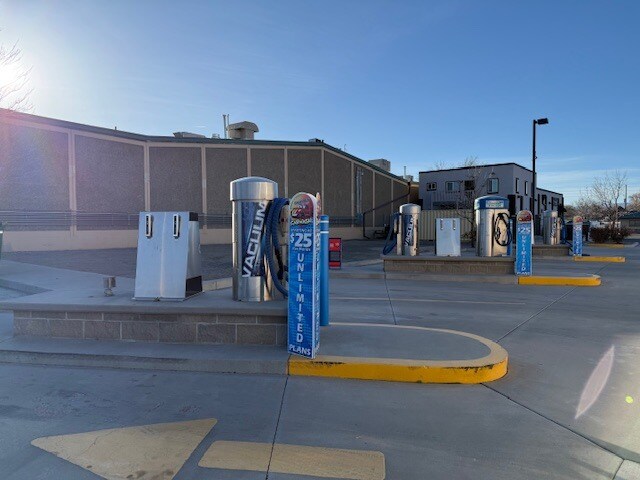 More Photos Of 1110 N 6th St, Grand Junction Carwash For Sale