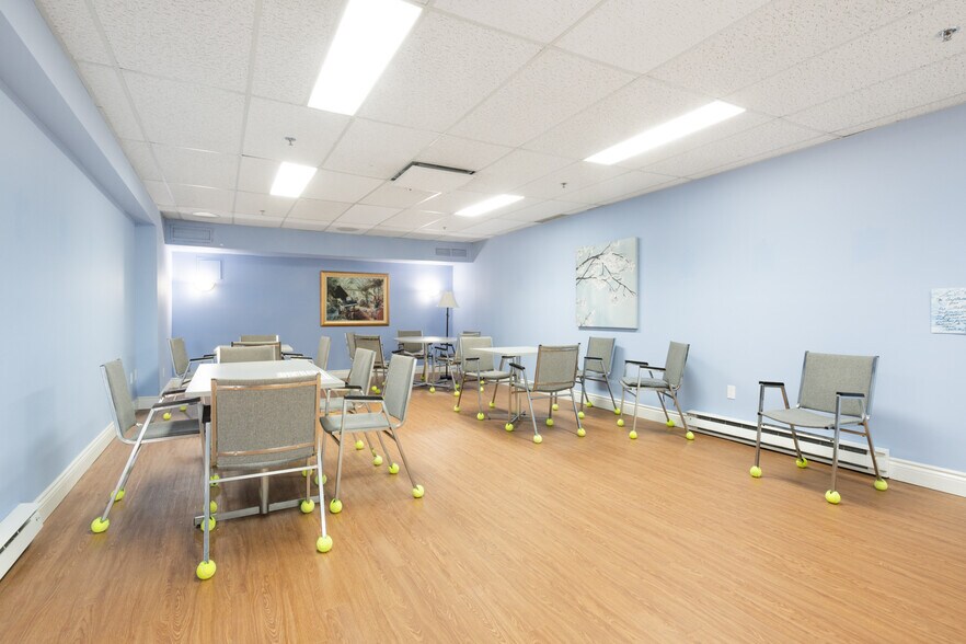More Photos Of 2775-2835 Rue Du Manoir, Sherbrooke Apartments For Lease