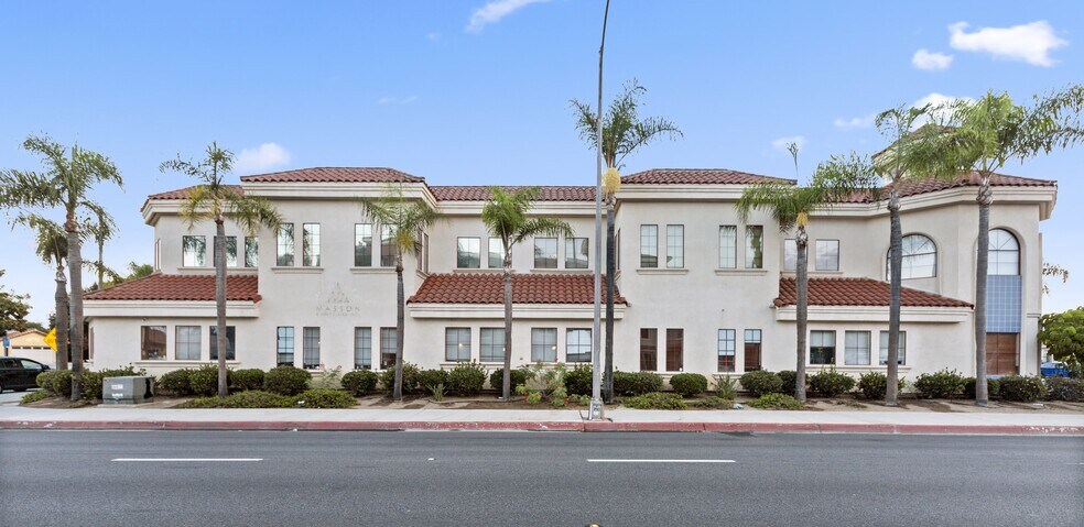 Primary Photo Of 200 E Washington Ave, Escondido Office For Lease