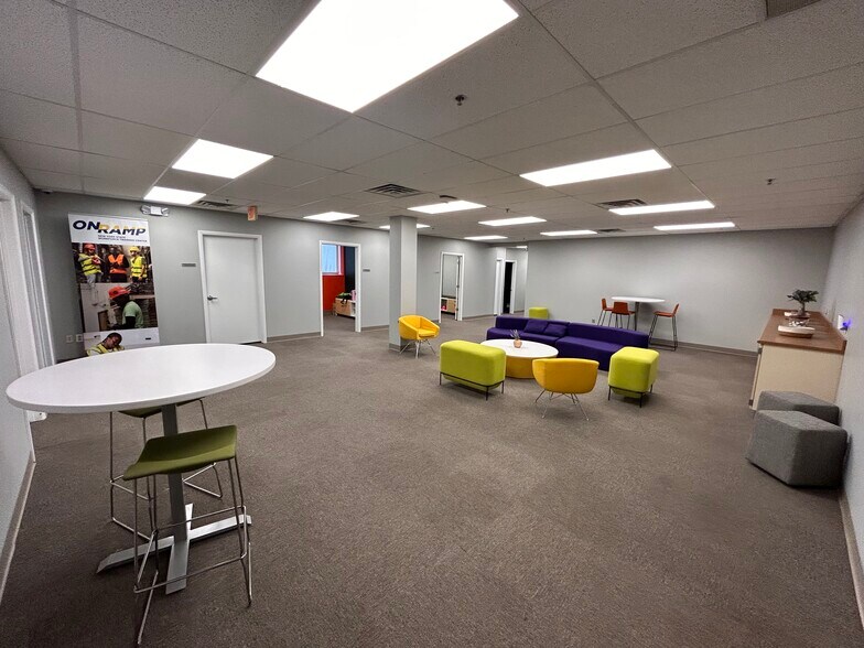 More Photos Of 1224 W Genesee St, Syracuse Office For Sale