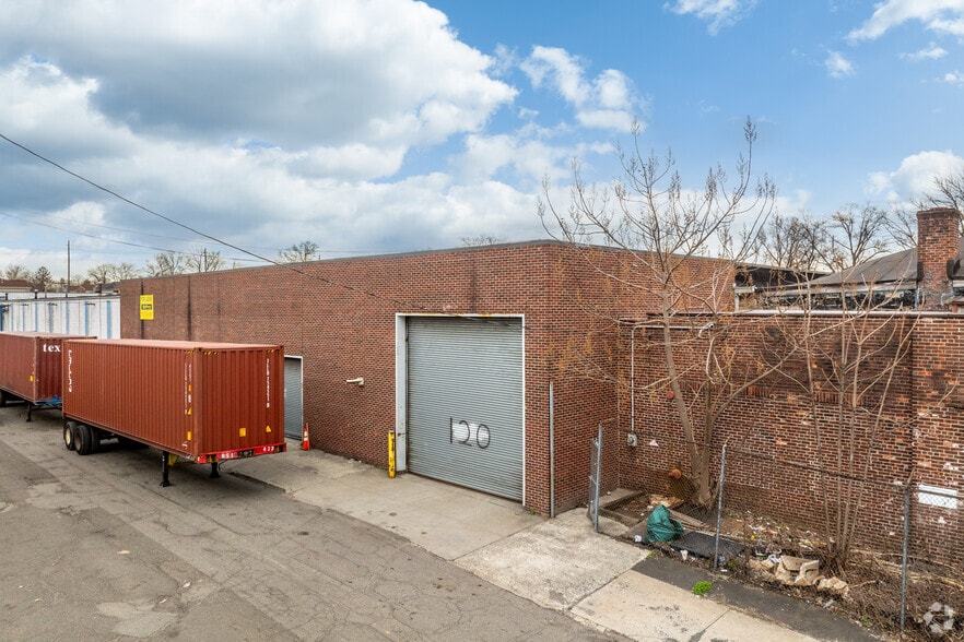 More Photos Of 120-122 S 20th St, Irvington Warehouse For Lease