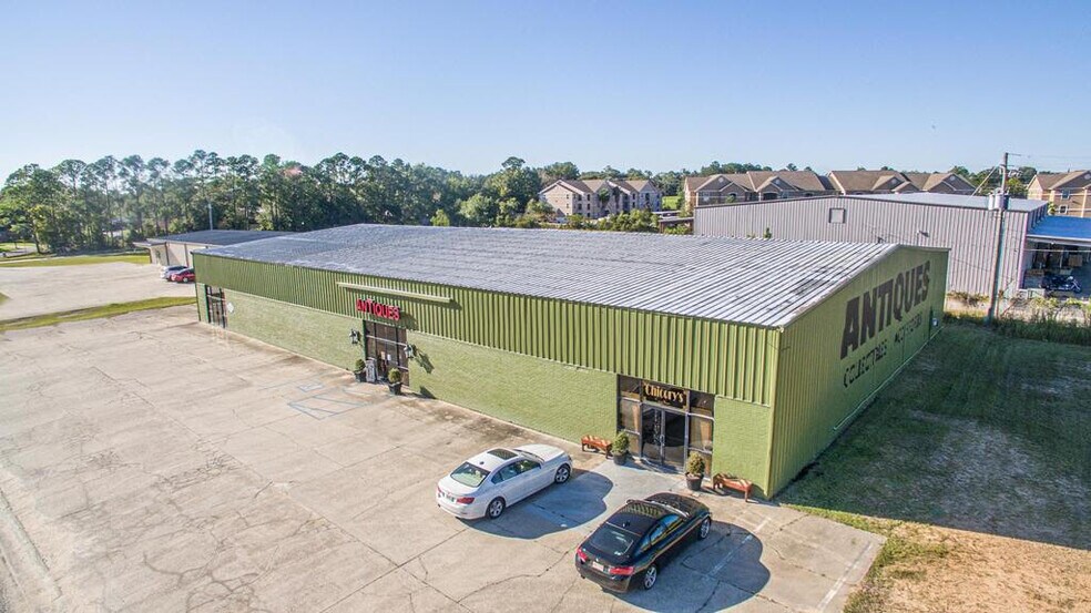 More Photos Of 4030 Suzanne Dr, Diberville Showroom For Sale