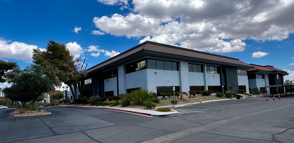 More Photos Of 2755-2795 E Desert Inn Rd, Las Vegas Unknown For Lease
