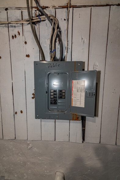 More Photos Of 1605 Homestead St, Baltimore Apartments For Sale