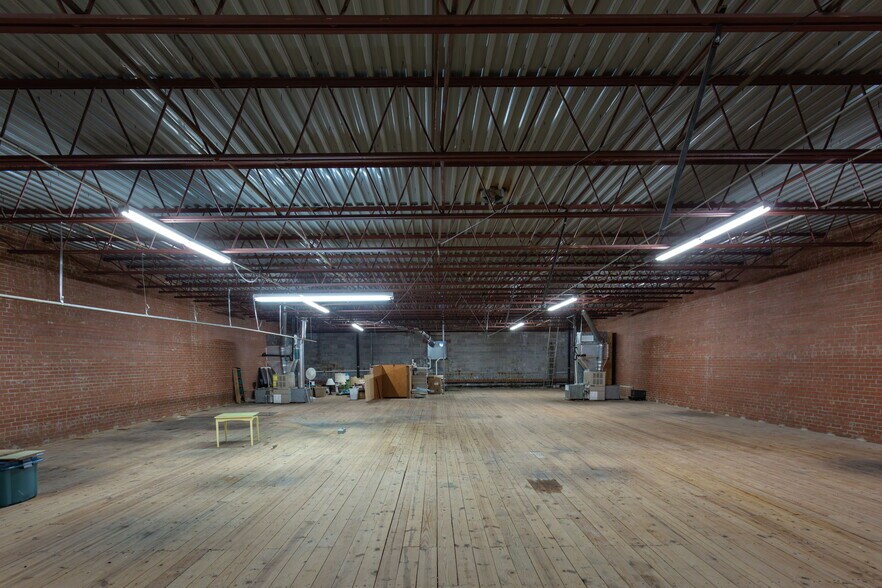 More Photos Of 118 S Scales St, Reidsville Medical For Lease