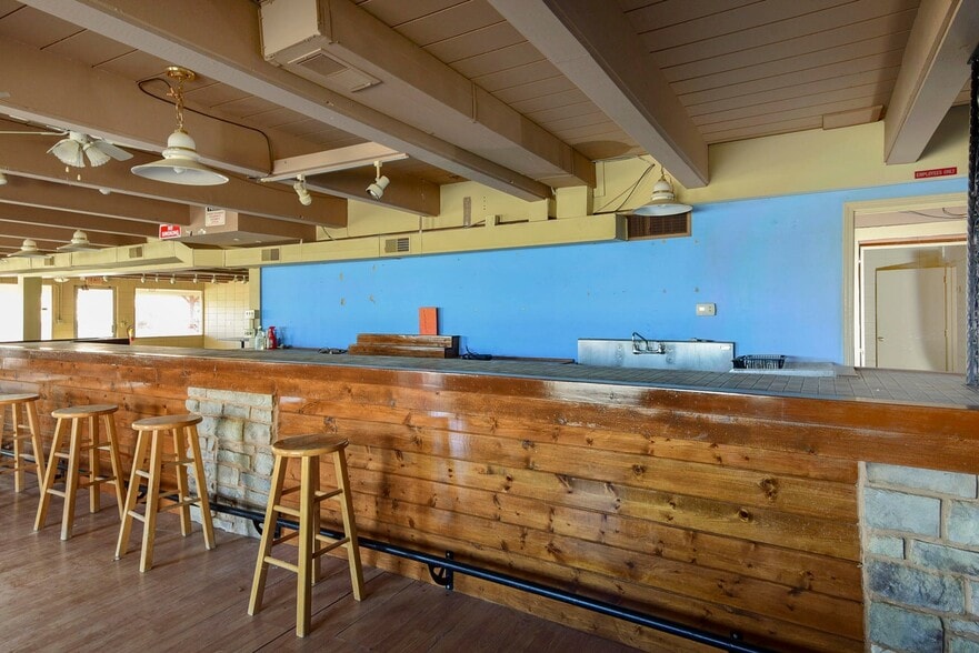 More Photos Of 14981 Mo - 13 Bus Highway, Branson West Restaurant For Sale