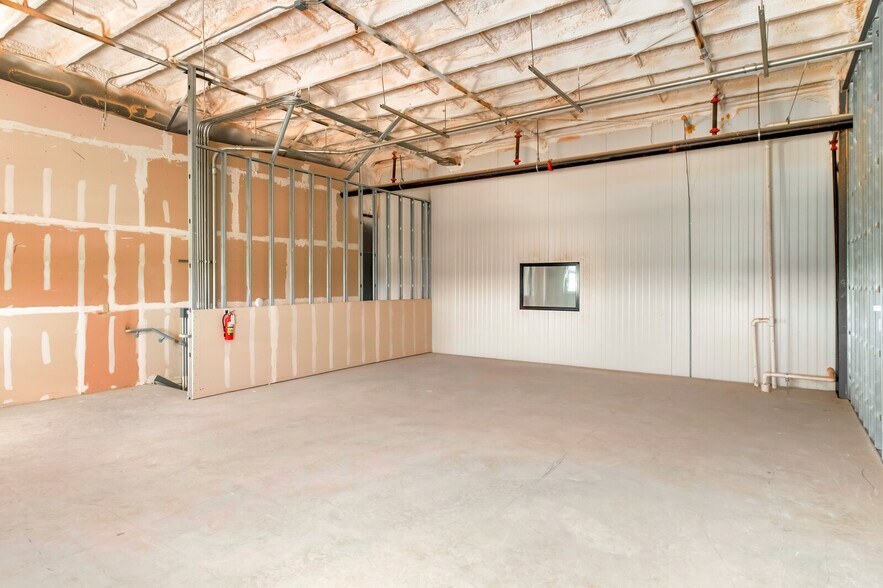 More Photos Of 9342 SE Loop 410, San Antonio Refrigeration Cold Storage For Sale