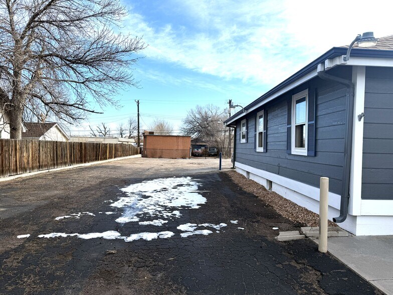 More Photos Of 5 Swope Ave, Colorado Springs Office For Sale