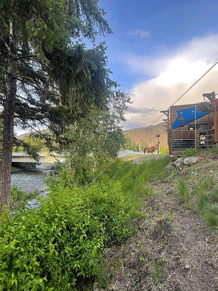 More Photos Of 201 N Methow Valley Hwy, Twisp Restaurant For Sale