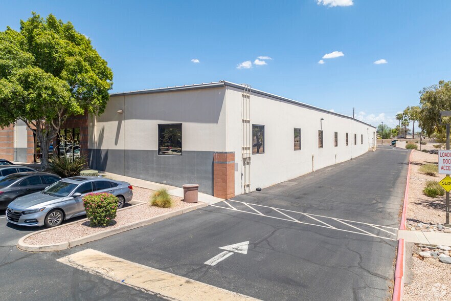 More Photos Of 145 S 79th St, Chandler Light Manufacturing For Lease