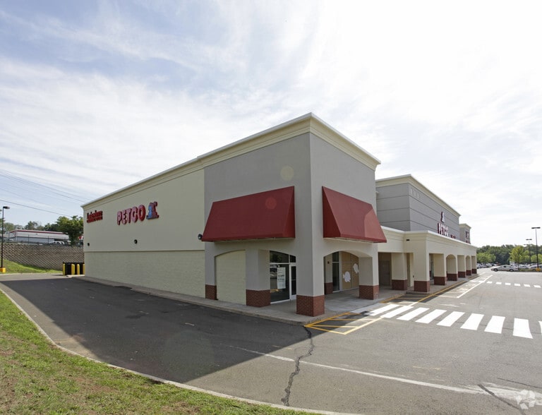 More Photos Of 2335 Dixwell Ave, Hamden Unknown For Lease