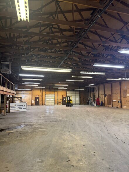 More Photos Of 2452 Lincolnway E, Goshen Warehouse For Sale