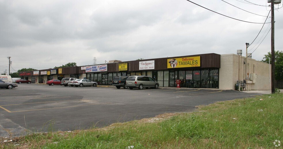 More Photos Of 13513-13533 Nacogdoches Rd, San Antonio Unknown For Lease