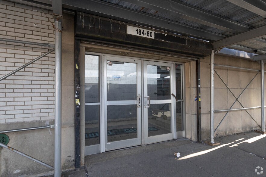 More Photos Of 184-10-184-60 Jamaica Ave, Jamaica Manufacturing For Lease