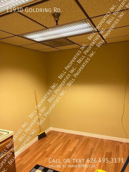 More Photos Of 11930 Goldring Rd, Arcadia Light Distribution For Lease