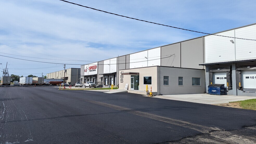 More Photos Of 485 Ludwig Ave, Buffalo Warehouse For Lease