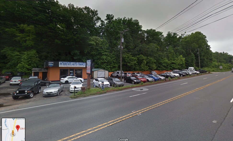 More Photos Of 226 Cambridge St, Fredericksburg Auto Dealership For Sale