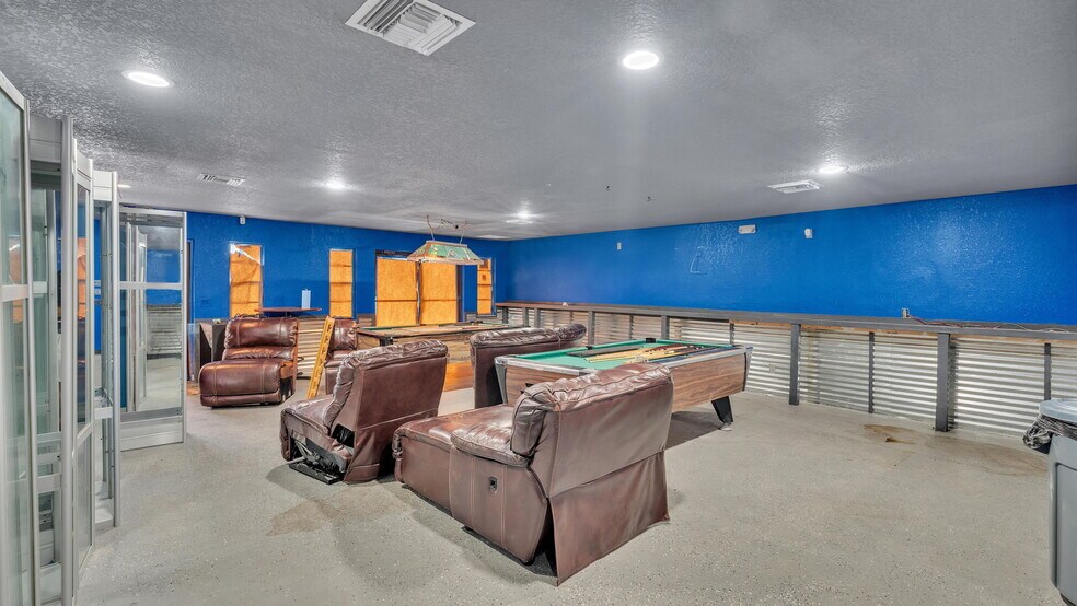 More Photos Of 4314 N Suncoast Blvd, Crystal River Office For Sale