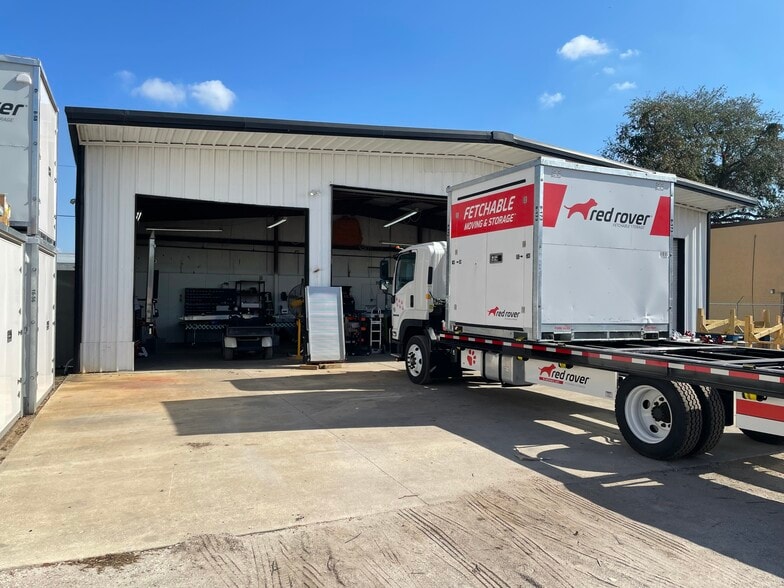 More Photos Of 12433 66th St N, Largo Storefront Retail Office For Sale