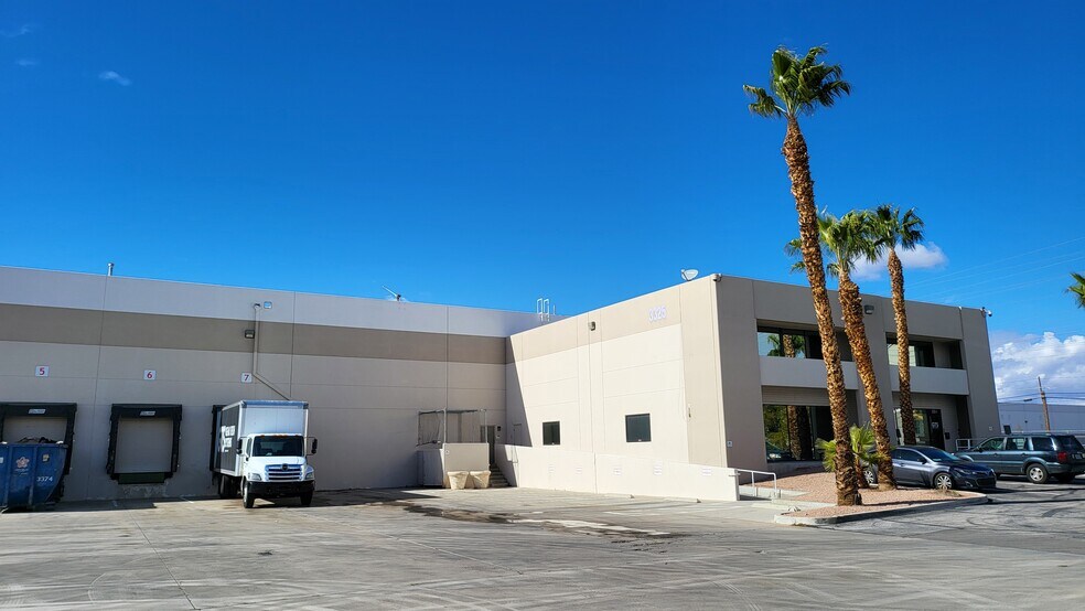More Photos Of 3325-3326 W Oquendo Rd, Las Vegas Warehouse For Lease