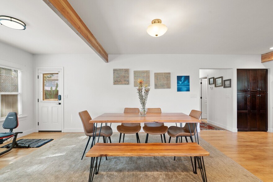 More Photos Of 420 Capitola Road Ext, Santa Cruz Apartments For Sale