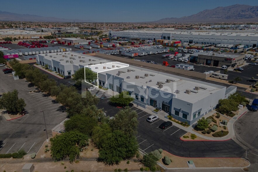 More Photos Of 4535 Statz St, North Las Vegas Warehouse For Lease