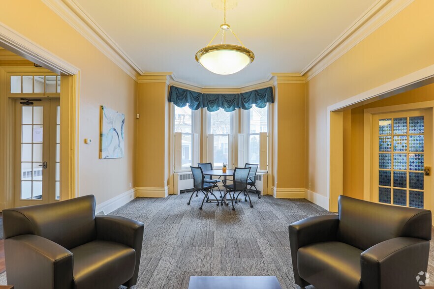 More Photos Of 510 Washington Ave, Carnegie Coworking Space