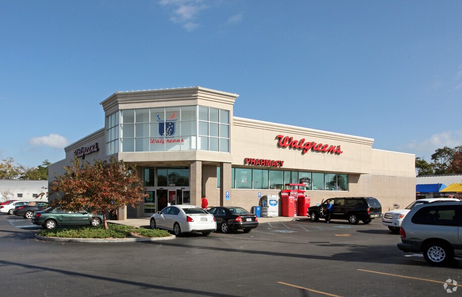 Primary Photo Of 3800 Market St, Pascagoula Drugstore For Sale