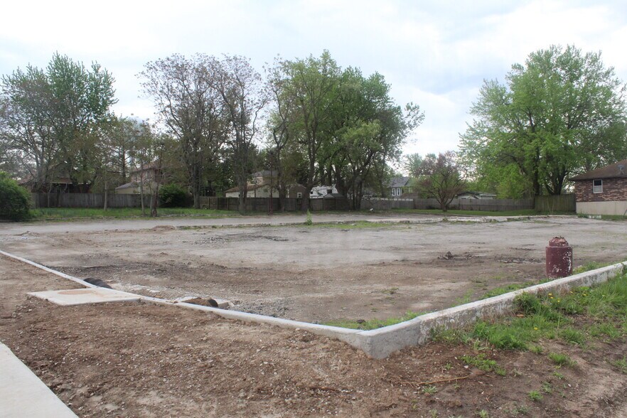 More Photos Of 219 W US Highway 24, Independence Land For Sale