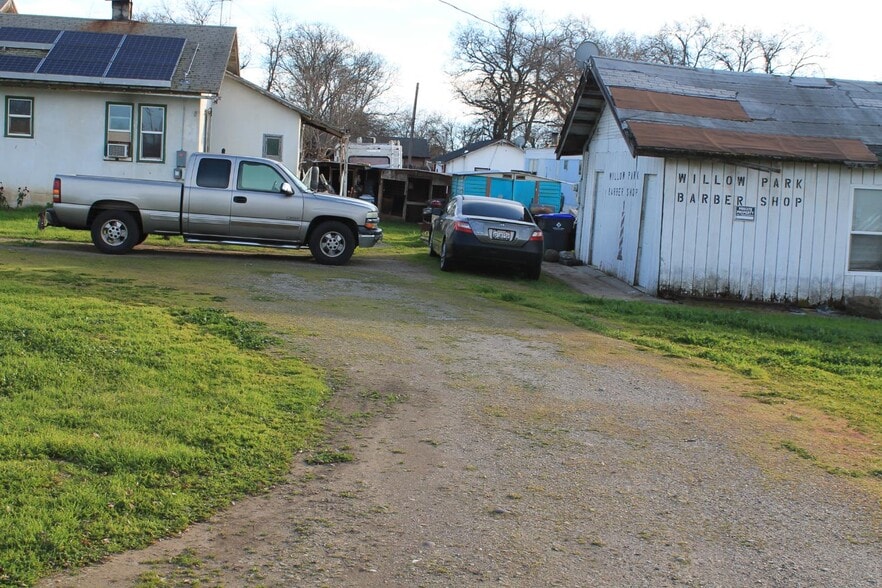 More Photos Of 8165-8169 State Highway 99E, Los Molinos Manufactured Housing Mobile Home Park For Sale