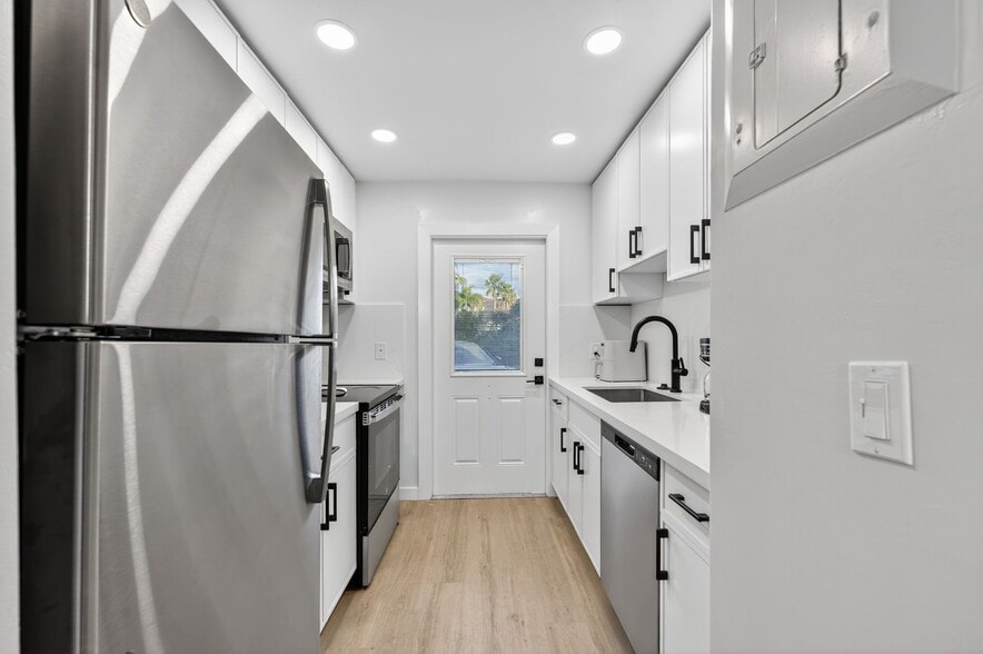 More Photos Of 800 Tropic Blvd, Delray Beach Apartments For Sale