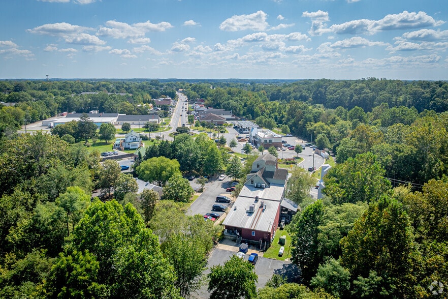 More Photos Of 870 High St, Chestertown Unknown For Sale