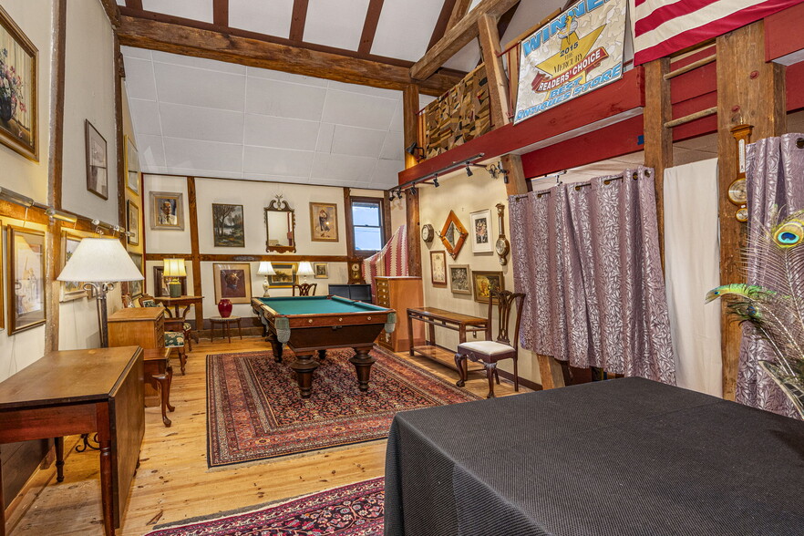 More Photos Of 1041 Reading Ave, Boyertown General Retail For Sale