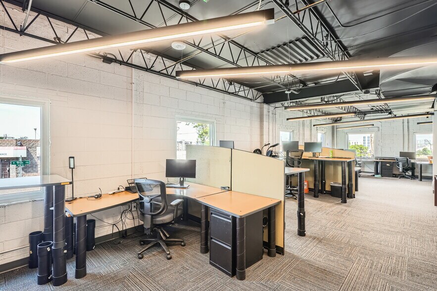 More Photos Of 888 Federal Blvd, Denver Warehouse For Sale