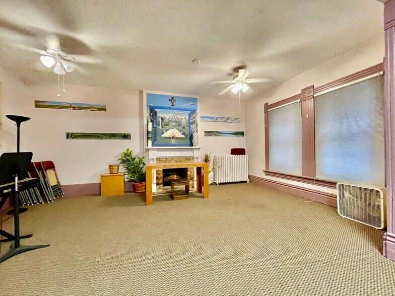 More Photos Of 1544 Pearl St, Denver Office Residential For Sale