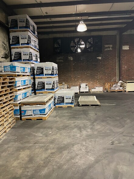 More Photos Of 6354 Warren Dr, Norcross Distribution For Sale