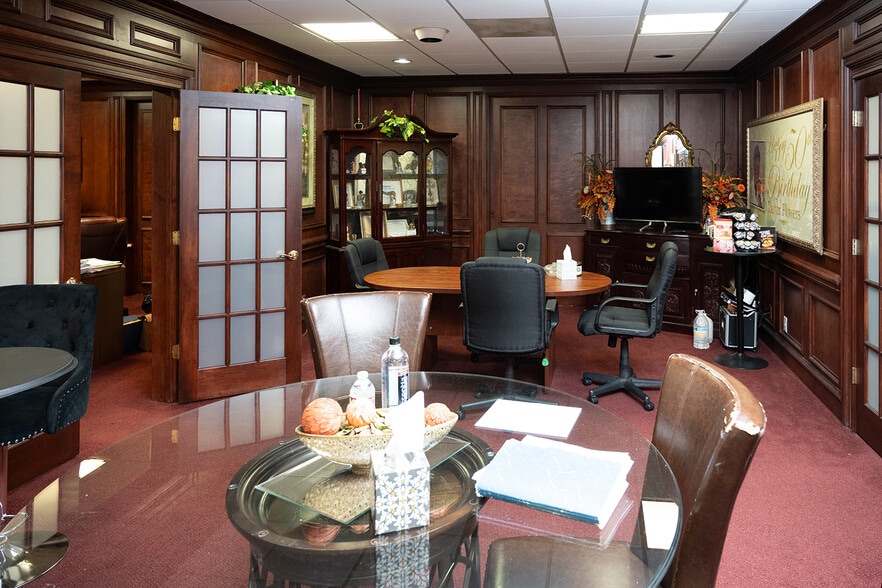 More Photos Of 10355 Mills Rd, Houston Religious Facility For Sale